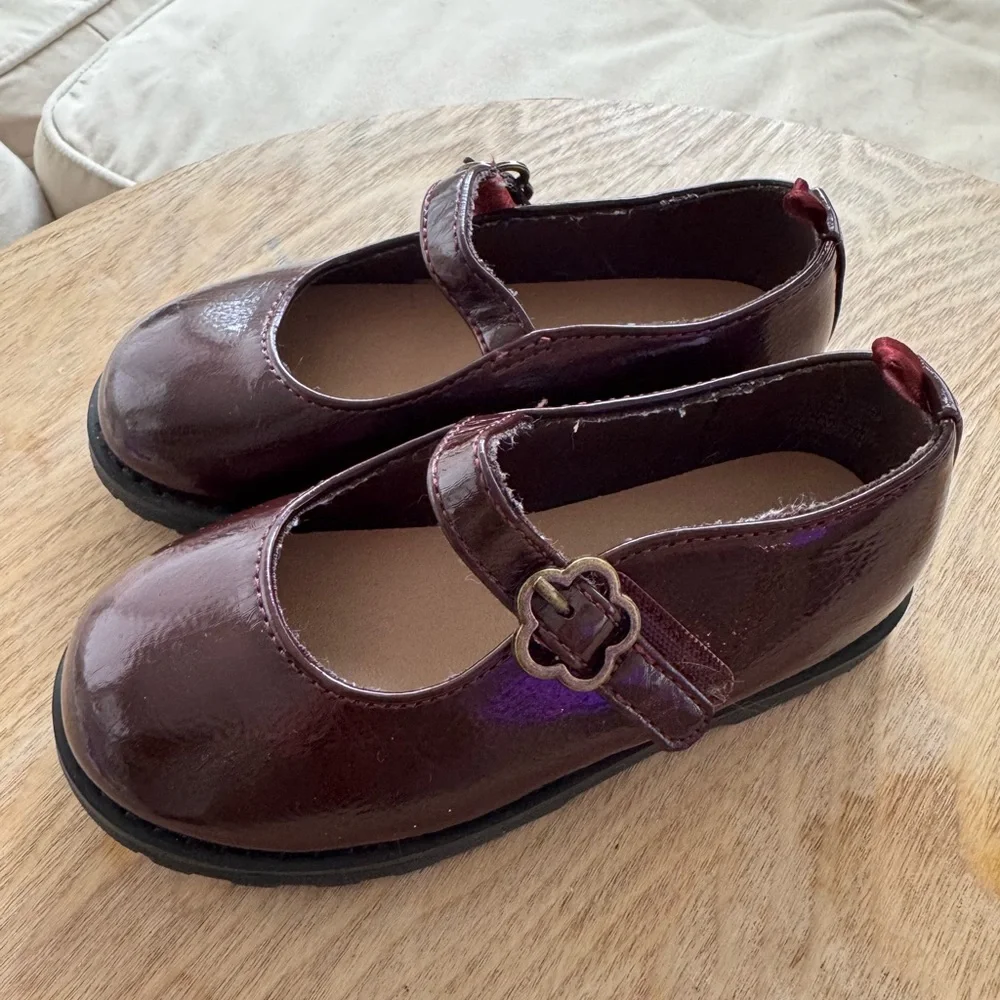 OLD NAVY Burgundy Mary Jane Velcro Dress Shoe Toddler Sz 9